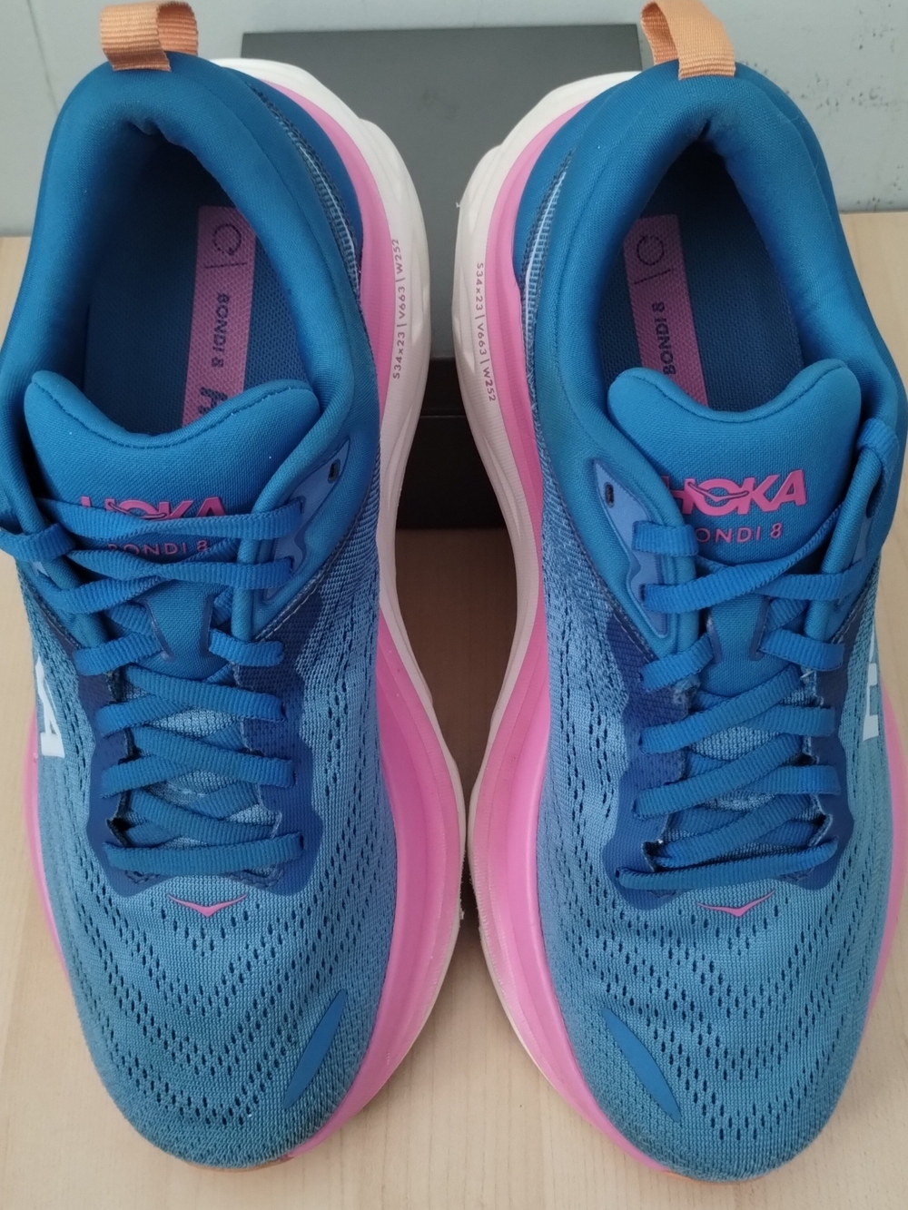 HOKA Bondi 8 Women’s Blue and Pink Running Shoes - Picture 4 of 12